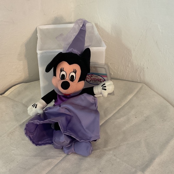Sale! Disney Store Princess Minnie Mouse Bean Bag Plush, 9” Tall, Original Tag - Picture 1 of 10